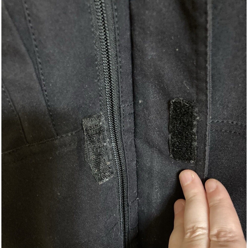 ARIAT men's Rebar Storm Fighter waterproof jacket in black - size medium - Picture 11 of 12